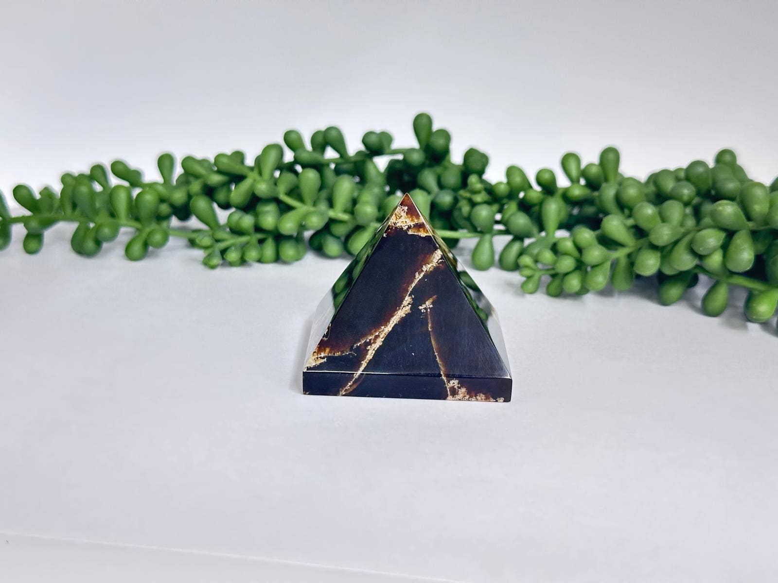 Amber Pyramid Polished 100% Natural - Two Sizes: 3CM or 30MM Pyramid