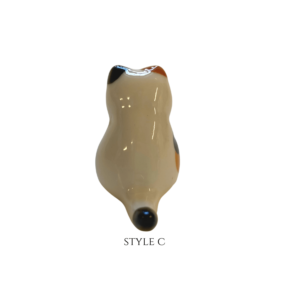 Glass figurine of a cat on a white background with 'STYLE C' text.