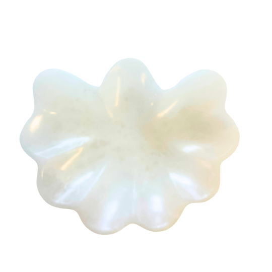 Selenite Seashell Charging Bowl image 0