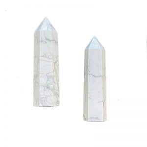 Howlite Point